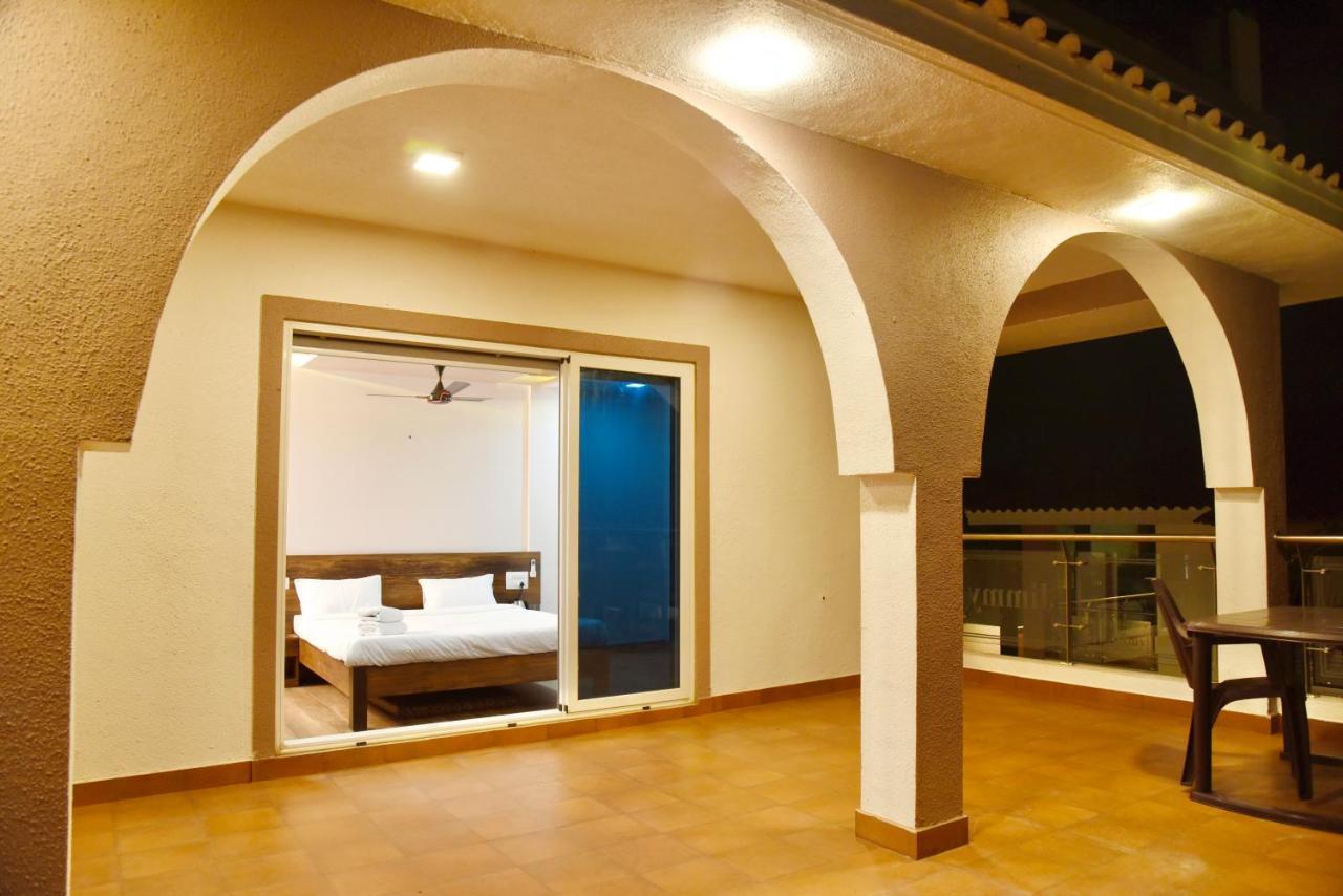 Jimmy Beach Resort Alībāg Eksteriør billede