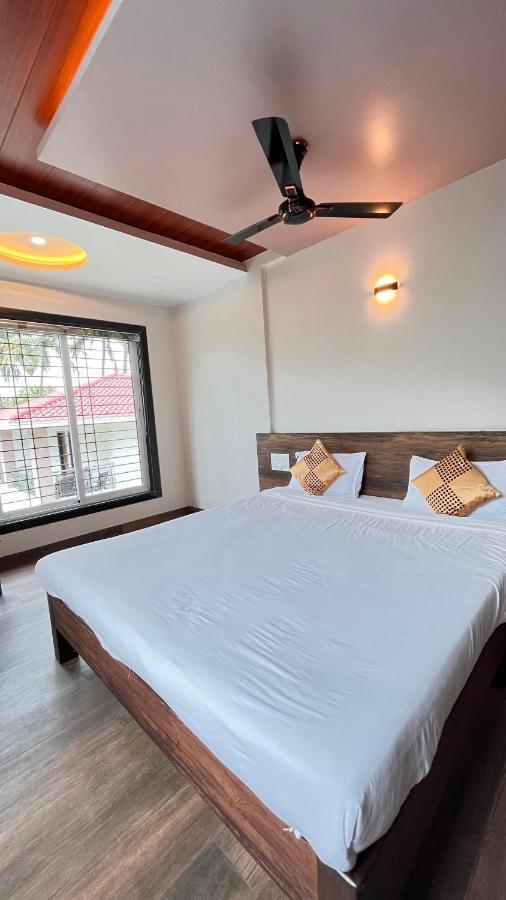 Jimmy Beach Resort Alībāg Eksteriør billede